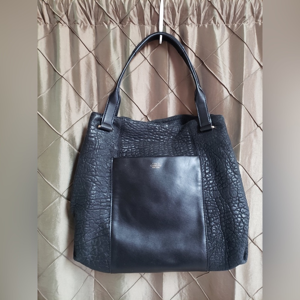 EUC- Vince Camuto Leather Bag